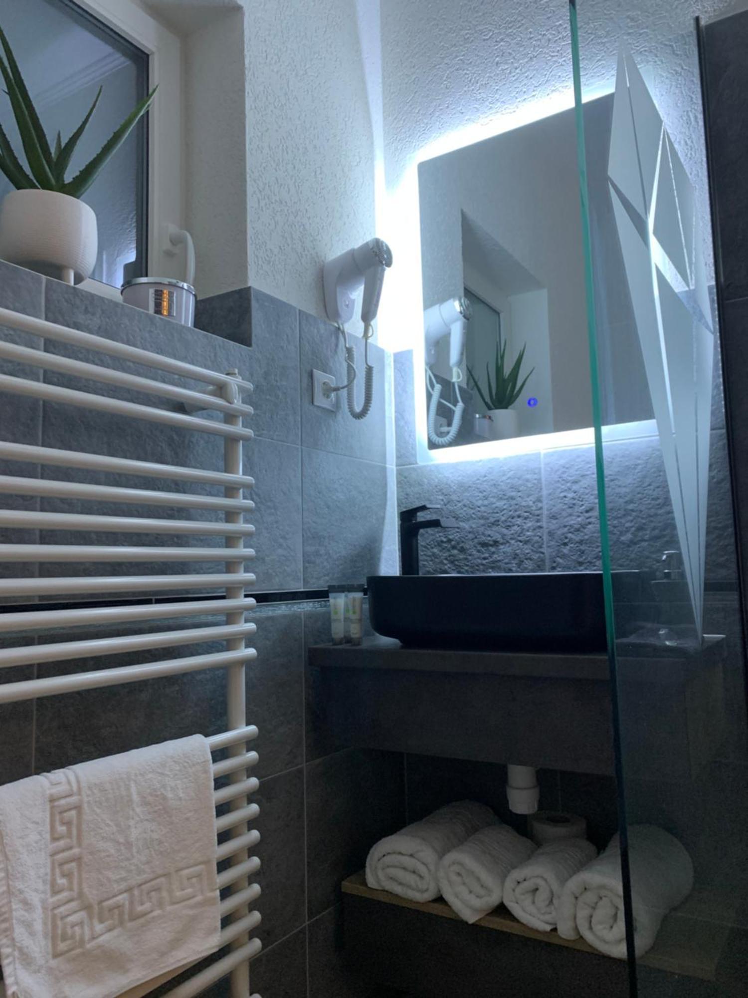 Vila Diamond Lux&Spa 소바타 외부 사진